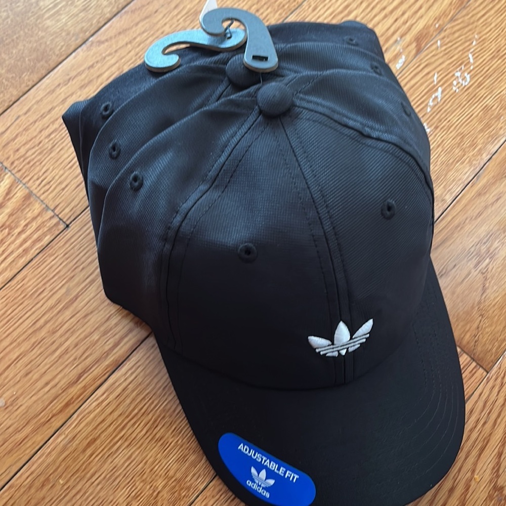 Adidas hat - Picture 2 of 5